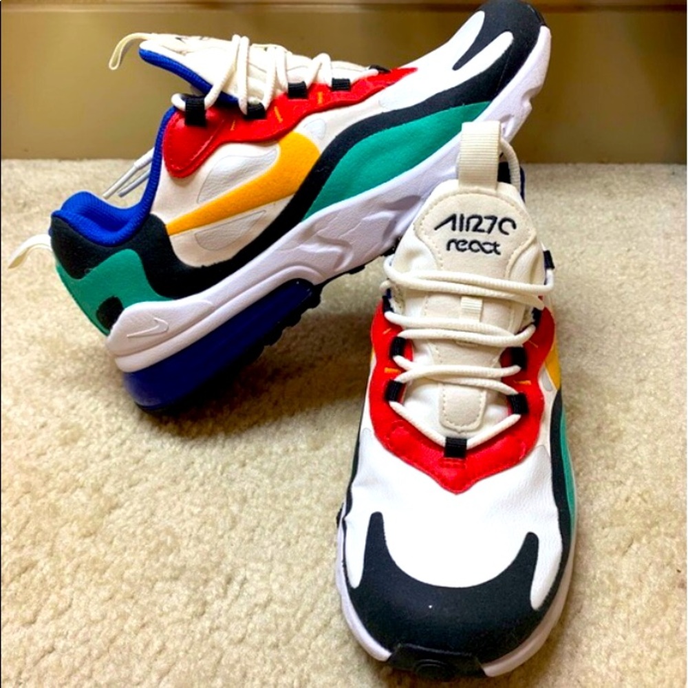 Nike 270 React